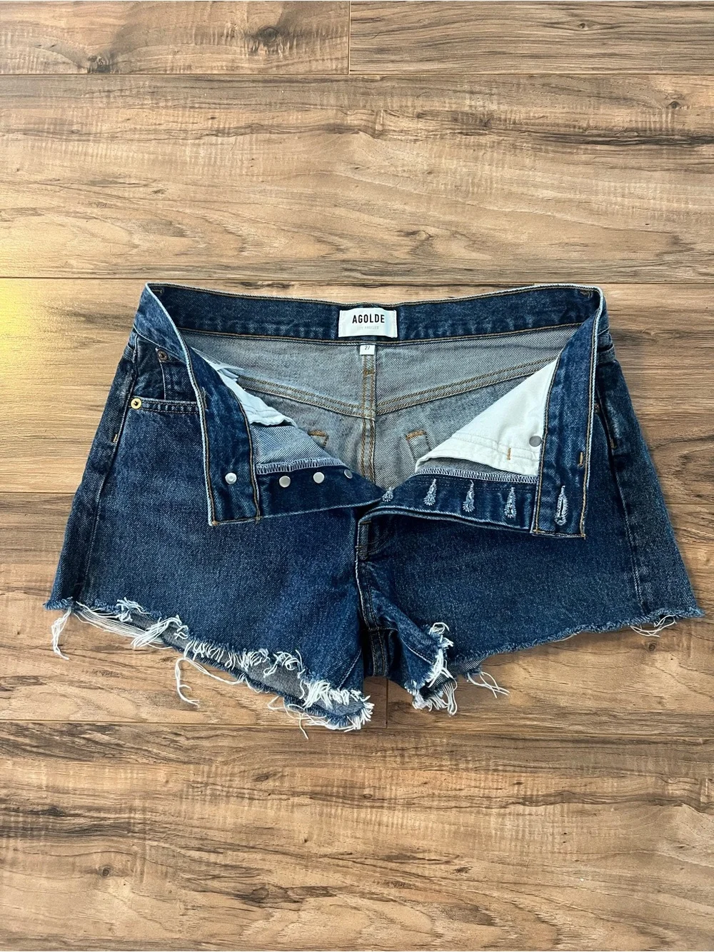 AGOLDE Parker Long High Rise Denim Shorts Size 27 Caution Wash Raw Hem A9010-137